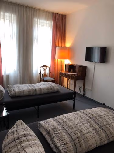 Pension für Monteure in Dresden, Zimmer mit eigenem Bad und großer Gemeinschaftsküche — foto 3
