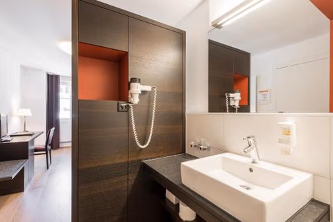 Hotel Alpina Luzern — foto 8