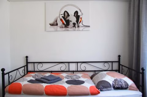 Geräumige 4 Zimmer Wohnung an den Kaiserthermen — foto 3