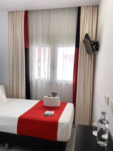 Hotel Del Pintor — foto 6