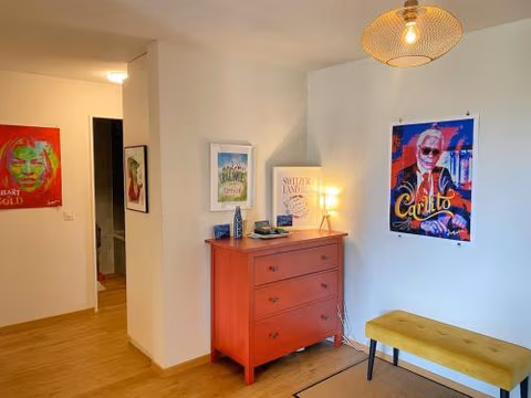 2 rooms, balcony with view & parking indoor — foto 4