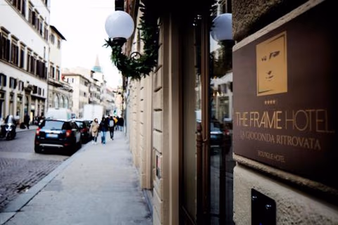 The Frame Hotel — photo 4