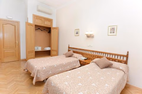 Hostal Biarritz — foto 2