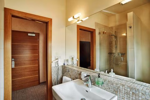 Privilege - EMPIRE Hotels Group — foto 9