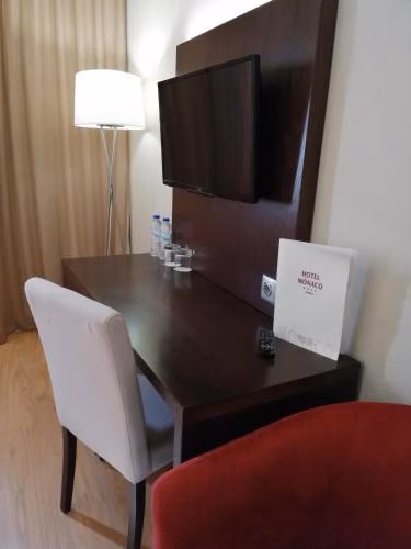 Hotel Monaco — foto 8