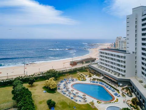 Axis Vermar Conference & Beach Hotel — foto 1