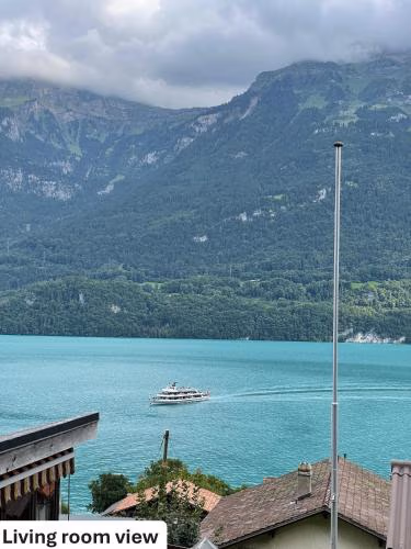 Breathtaking Lake & Mountain View Apartment — foto 6