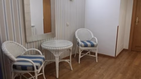 Isabel Rooms - Suarez Inclán 38 — foto 8