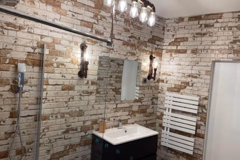 Newly renovated 2 rooms apartment downtown Nitra — foto 5