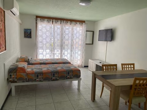 Emilio — foto 1