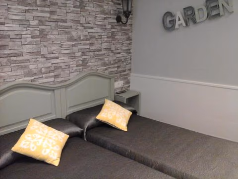 Hostal Don Alfonso — photo 7