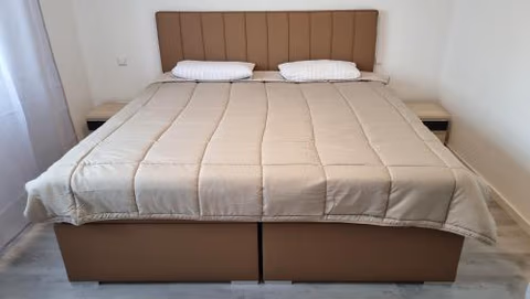 Modern ausgestattete Neubauwohnung — foto 9