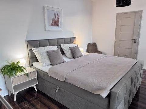 Apartments Sered — foto 1