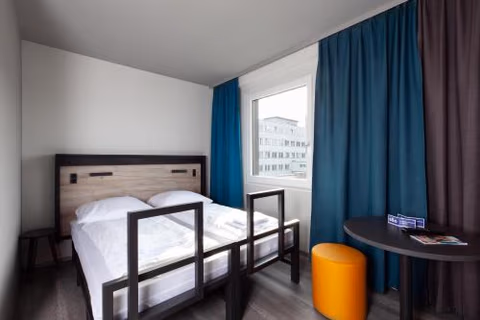a&o Frankfurt Ostend — foto 1