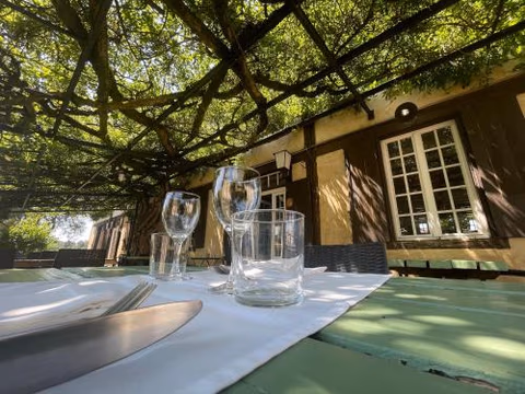 Hôtel et RESTAURANT traditionnel L' Escalandes — foto 4