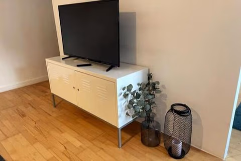Cozy Studio Guesthouse next to city center & fair — foto 4