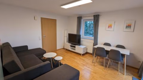 NEU! Moderne Ferienwohnung Ulm — foto 1