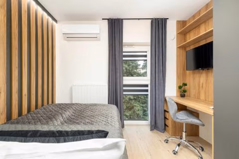 Klimatyzowane Studio dla Dwóch Osób Praca Zdalna by Noclegi Renters — foto 8