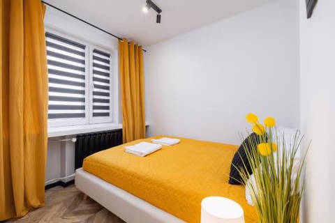 City Center One-Bedroom Apartment with Bathtub by Noclegi Renters — photo 2