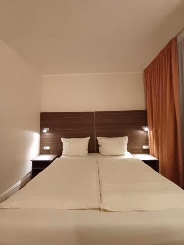 Hotel ARIANA Köln — foto 2