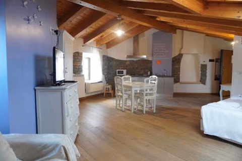 Trauner Rooms Collection — photo 3