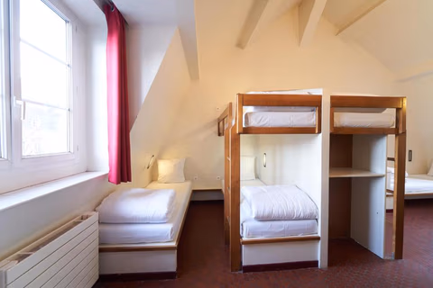MIJE MARAIS Hostel — foto 4