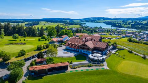 Hotel Auf der Gsteig GmbH — foto 1
