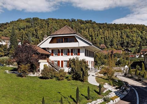 Ferienwohnungen Hotel Eden Spiez — foto 1