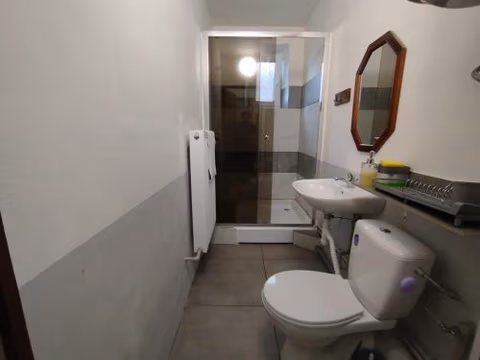 Za ohradami — foto 2
