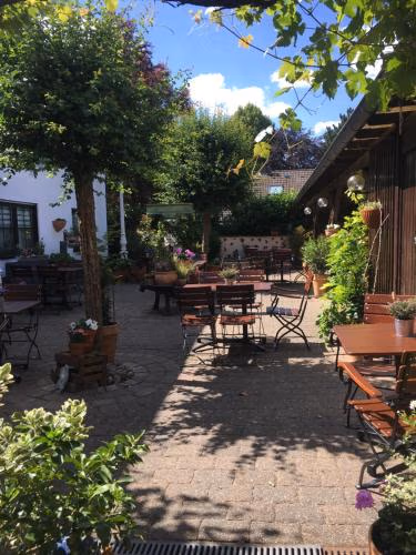 Hotel & Weinhaus Zum Schwarzen Bären — foto 7