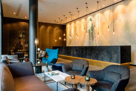 Motel One Köln-Neumarkt — photo 7