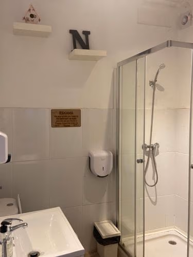 Eskama Hostel — foto 2
