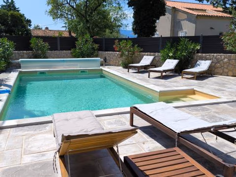 Holiday House Ursa with heated pool — photo 3