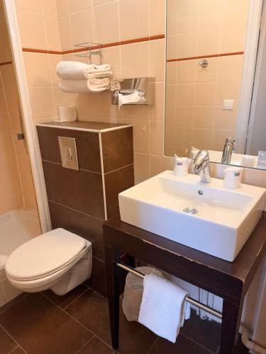 Kyriad Hotel Dijon Gare — foto 6
