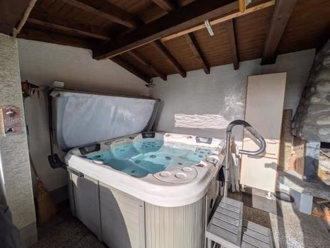 Renovated Villa with HotTub — foto 8