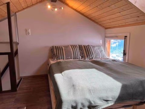 Bijou Loft - Charming Loft on Lake Thun near Interlaken — foto 9