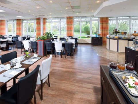 ACHAT Hotel Zwickau — photo 8