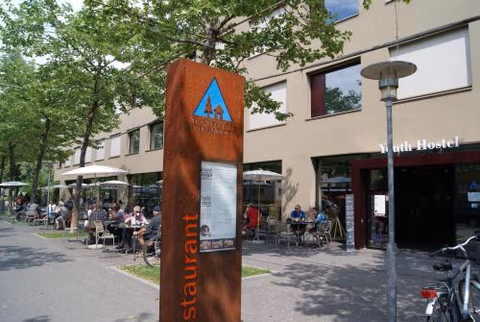 Interlaken Youth Hostel — foto 4
