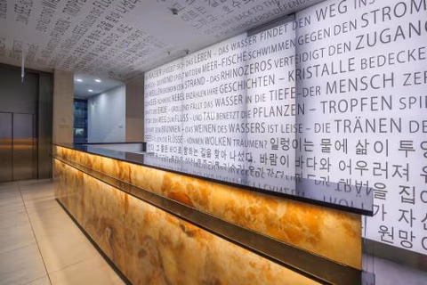 art'otel cologne, Powered by Radisson Hotels — foto 7