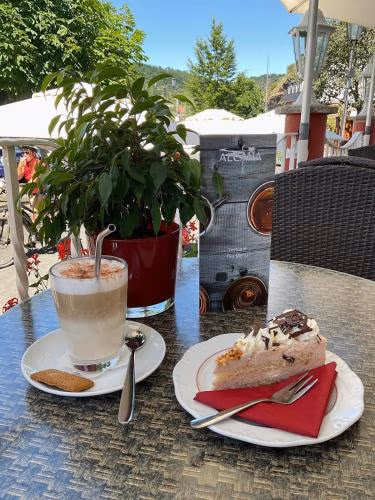 Café Bäckerei Pension Alcana Mirco Münch — foto 9