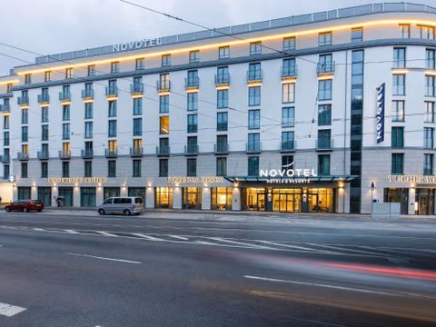 Novotel Nürnberg Centre Ville — photo 2
