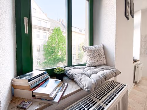 Zentrales Apartment mit TV, Küche und Mikrowelle — foto 3