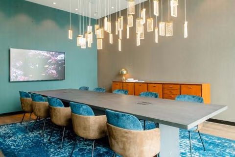 Motel One Köln-Messe — photo 9