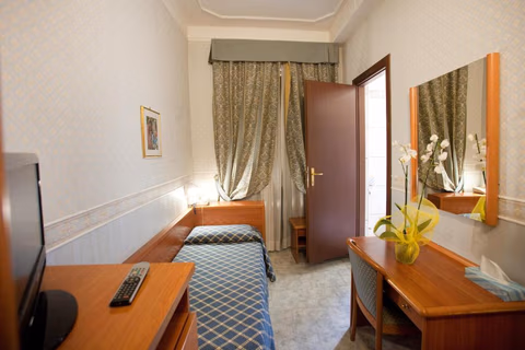 Hotel Emmaus — foto 2