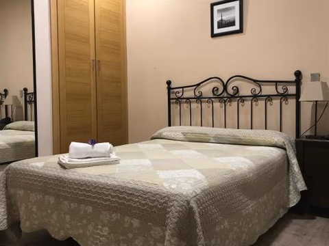 Hostal El Pilar — photo 6