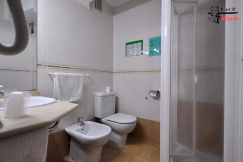 Hotel Aragón — photo 9