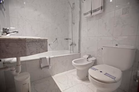 Hotel Don Carlos — foto 7
