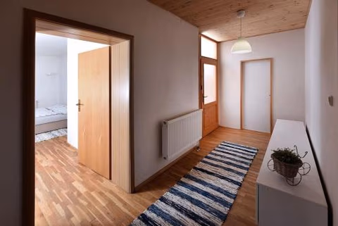 Priestranný, svetlý apartmán — foto 3