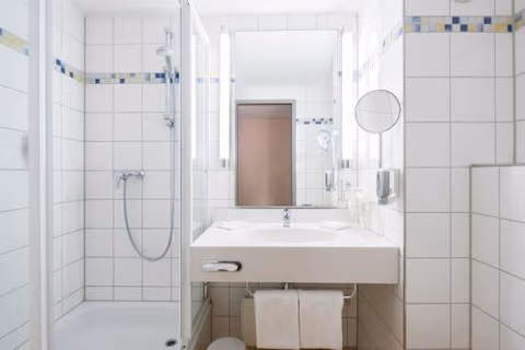 PhiLeRo Hotel Köln — photo 3
