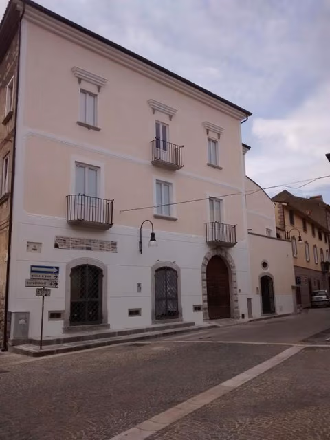 Palazzo Cusani — foto 1